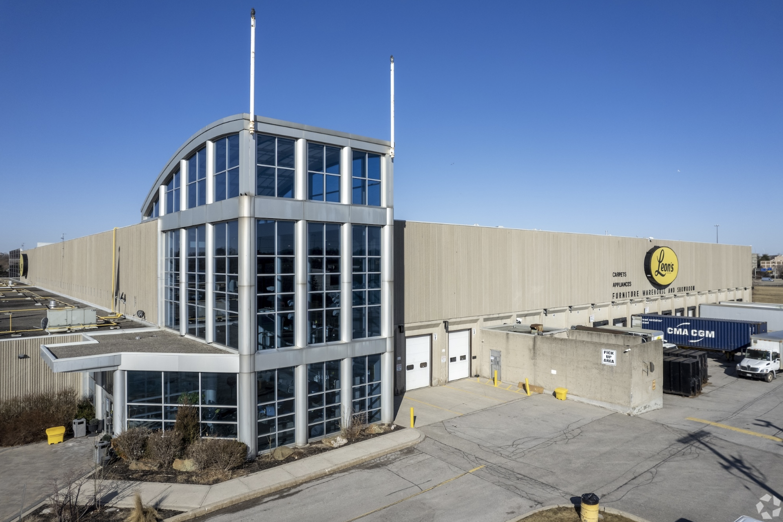 Canada’s Largest Furniture Retailer Gets Into Homebuilding