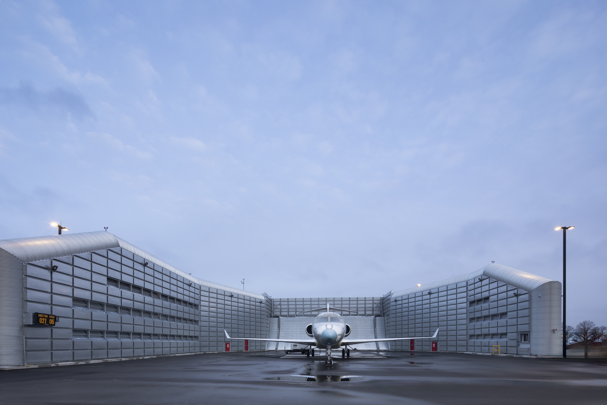 Bombardier Shows Off New Assembly Facility At Toronto Pearson International Airport